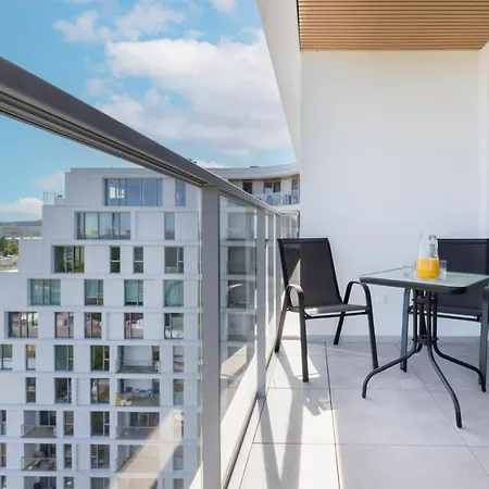 Tarasy Baltyku & Parking & Balcony By Renters Lägenhet Gdańsk